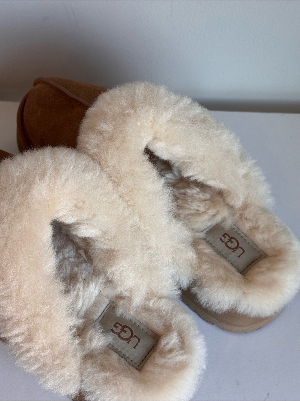 UGG Disquette Platform Chestnut Suede Sheepskin Collar Slipper Size 8 - Picture 7 of 13